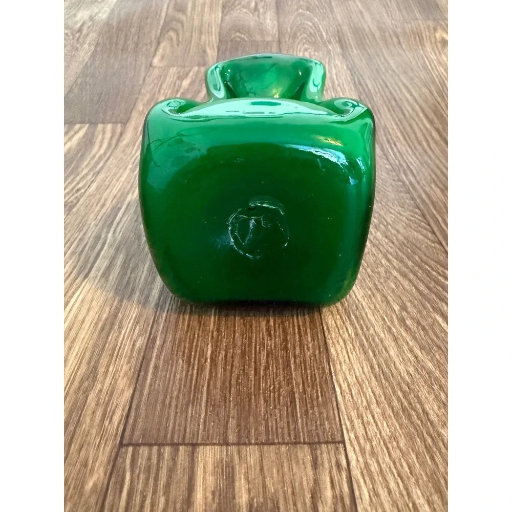Vintage Emerald Green Pinch Dimple‎ Blown Glass Decanter MCM Art Glass Vase